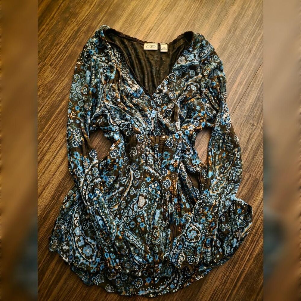 Cato Women's Black and Blue Paisley Blouse